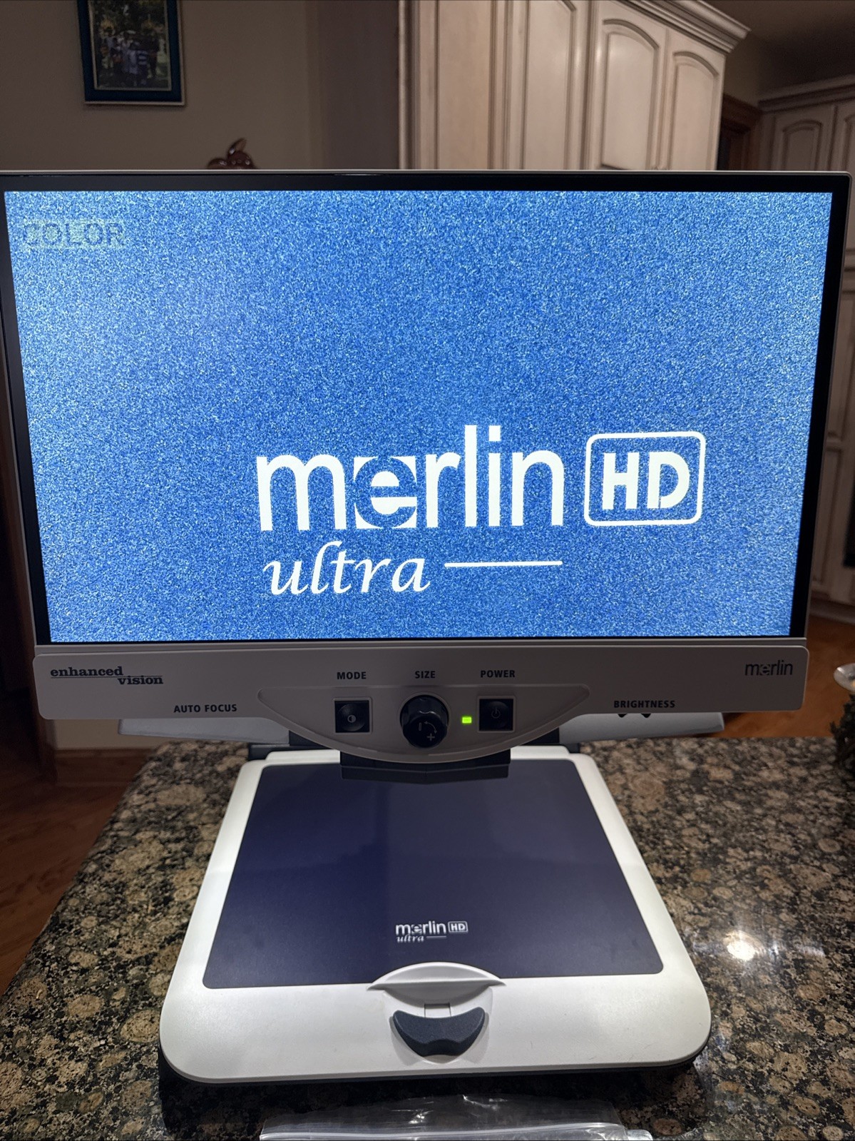 Enhanced Vision Merlin Ultra 1080 HD 22" Video Magnifier MR2UE22A w/Remote/Inst