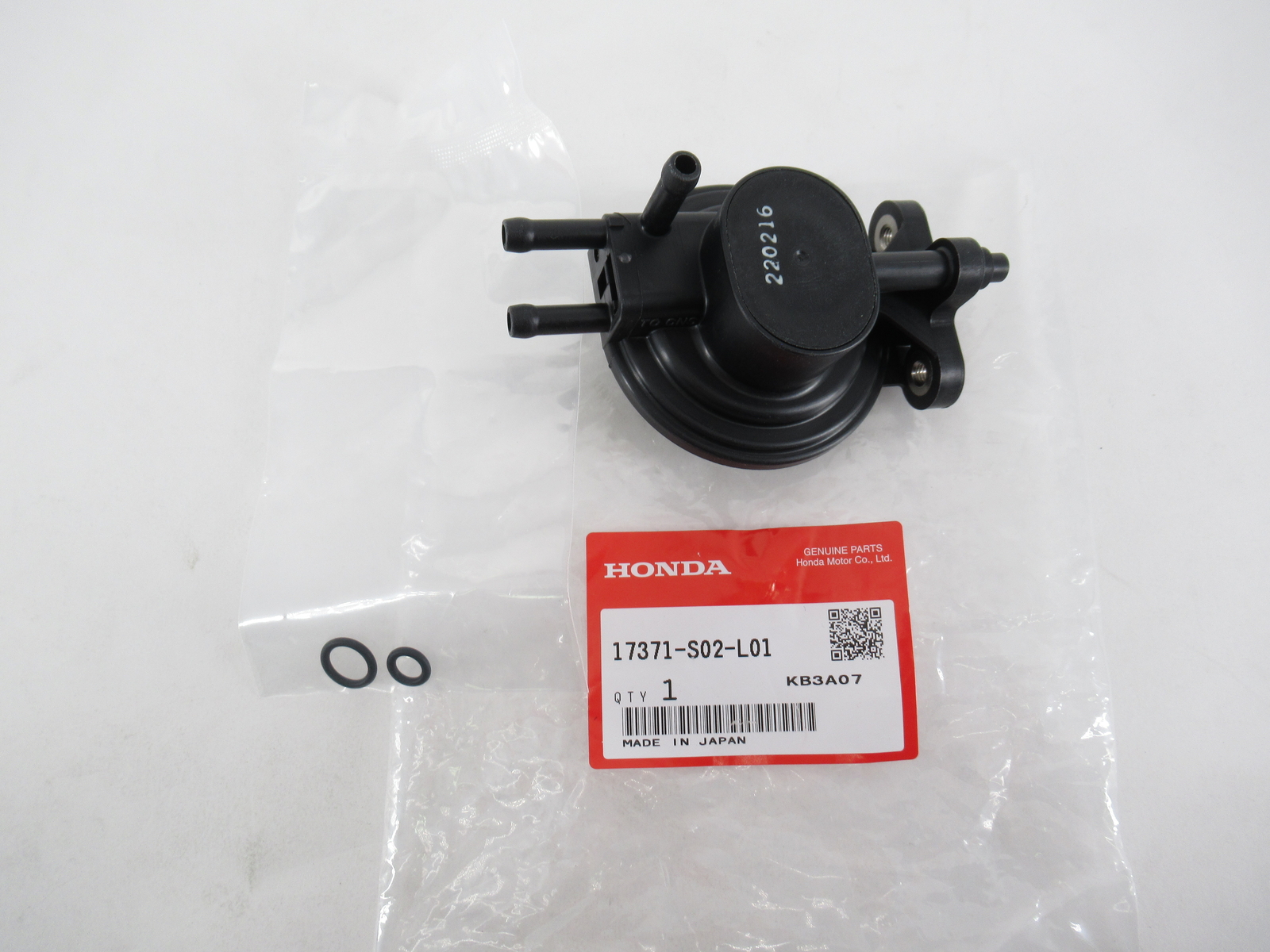 Genuine OEM Honda 17371-S02-L01 Two Way Valve 1998-2001 CR-V 1996-2000 Civic