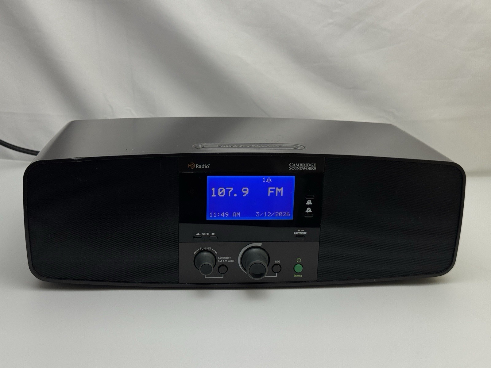 Cambridge Soundworks HD Radio 820HD No Remote Free shipping