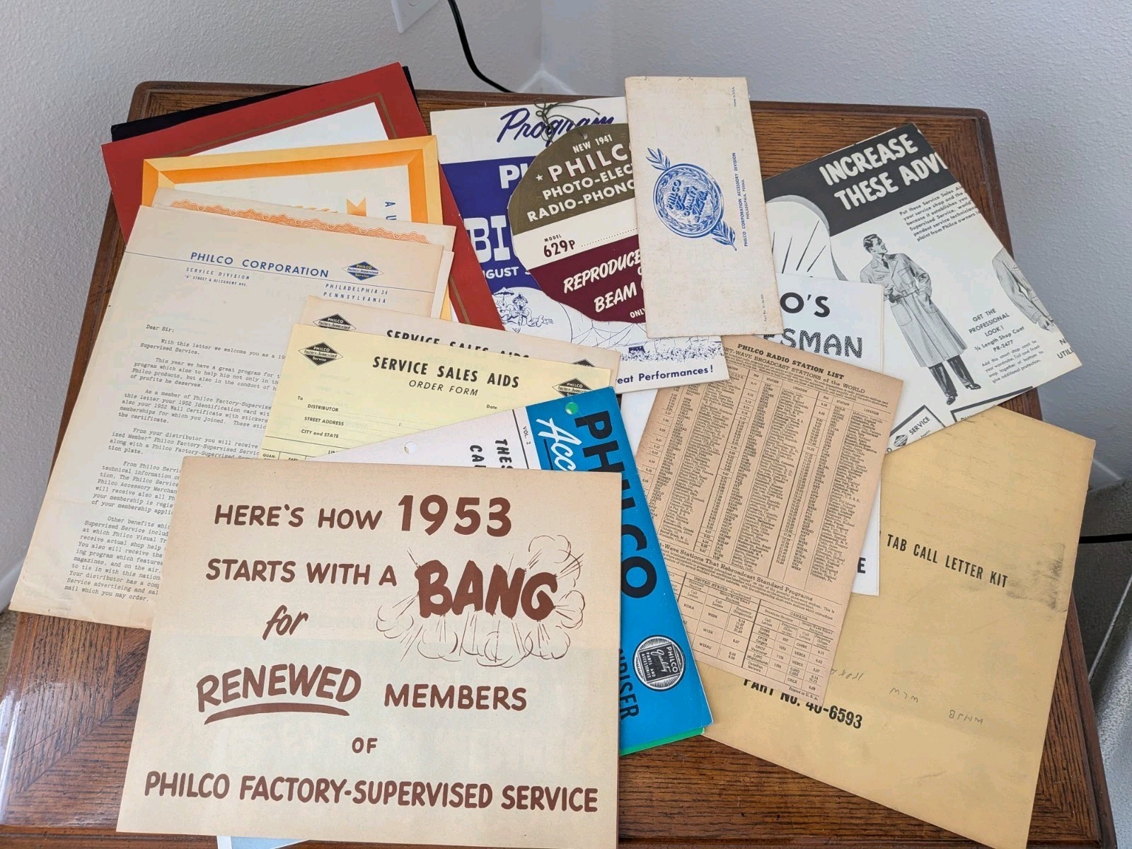 Large Lot Philco Salesman Dealer Advertising Items