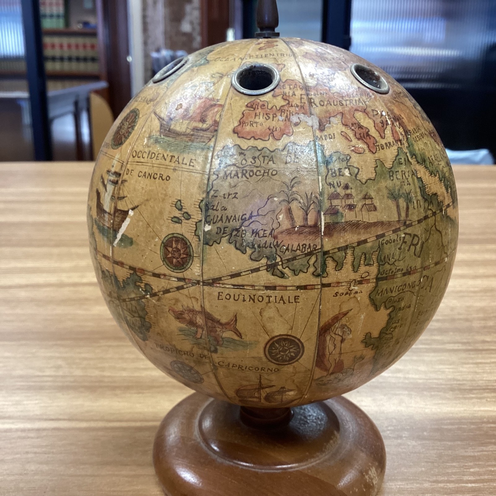 Vintage Wooden Earth Globe Pencil Pen Holder 4.5" Tall Desk Accessory