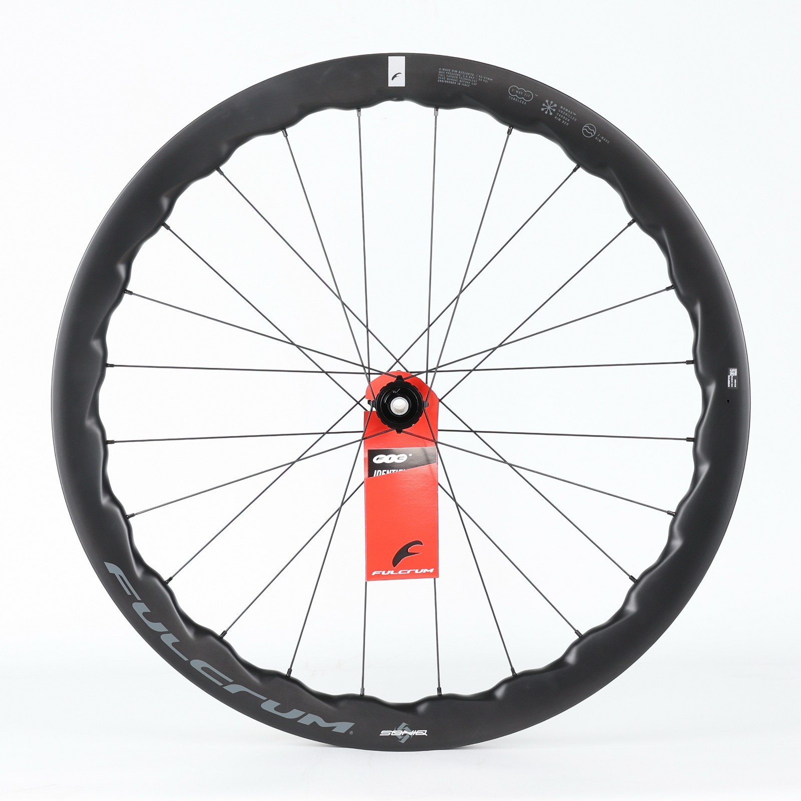 New Fulcrum Soniq 42 F/R Pair Complete Wheelset Shimano 11/12S FREE SHIPPING