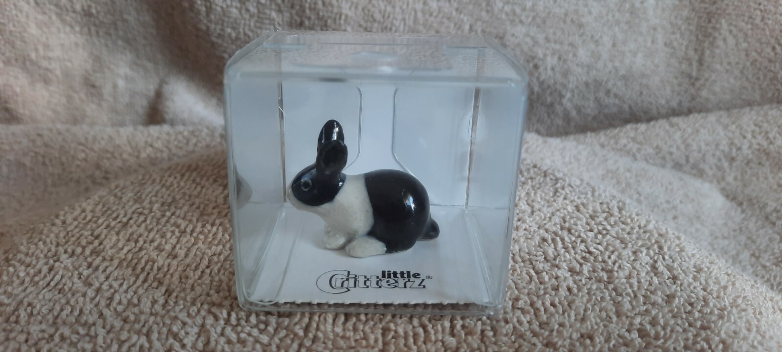LITTLE CRITTERZ Bunny "Panda" Miniature Figurine New FREE SHIPPING LC712