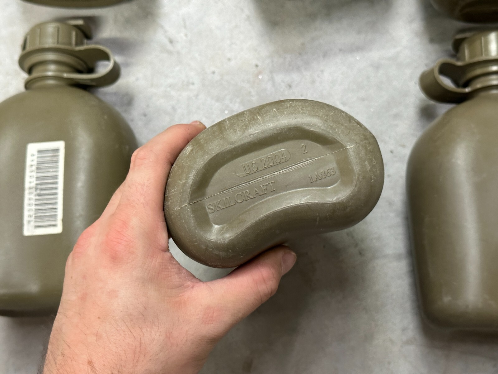 US Military 1 Quart Canteen OD Green Hard Plastic 1QT ALICE Cap Army Field Gear