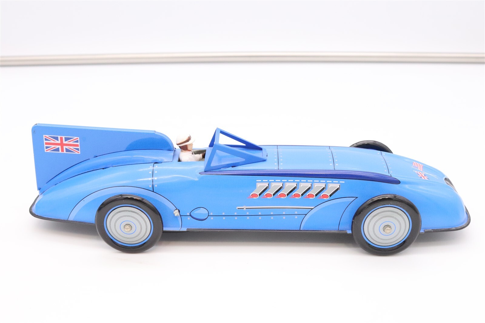 SCHYLLING COLLECTOR SERIES SIR IANS BLUEBIRD LAND SPEED RECORD TIN WIND UP CAR