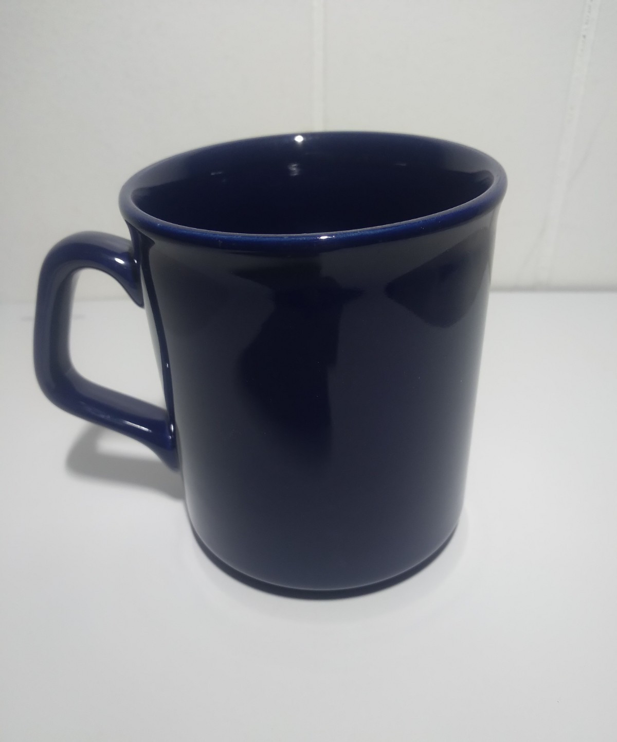 Vintage Ceramic Coffee Mug Bush Vacuum & Air Brake Made in England 3.5" Tall