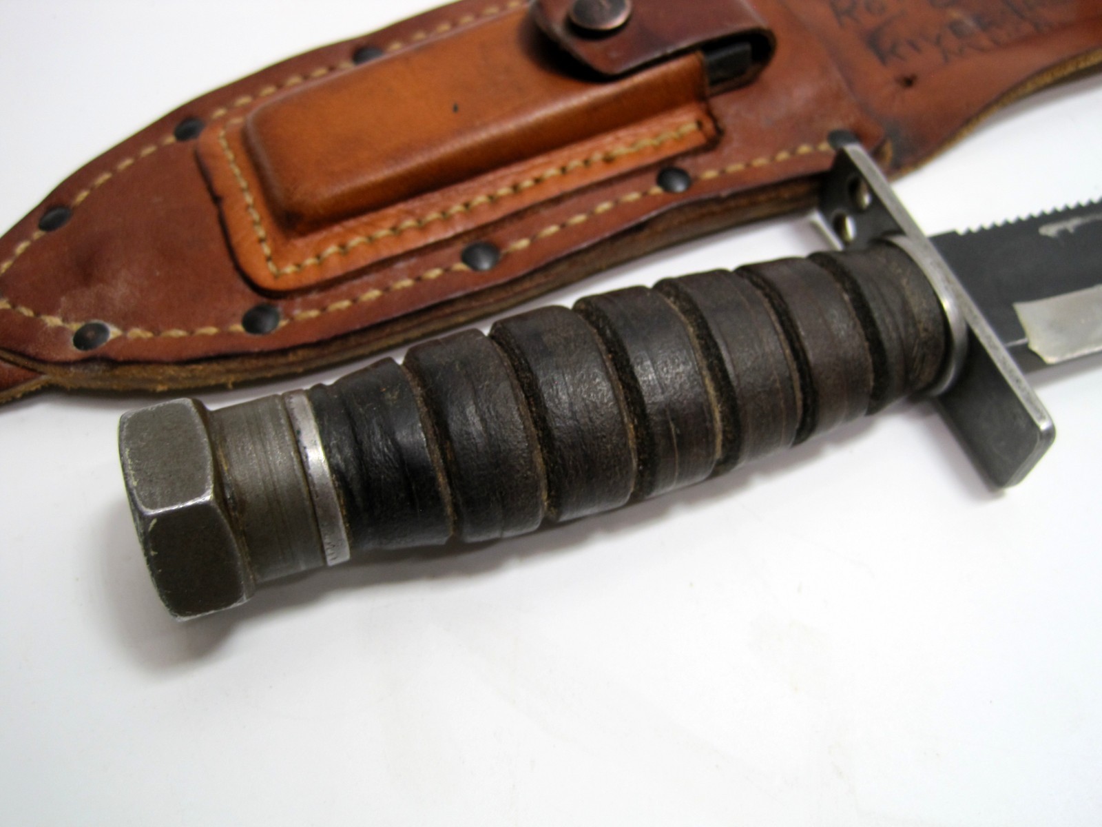 Vintage Pilot Survival Knife Camillus, NY W/Sheath