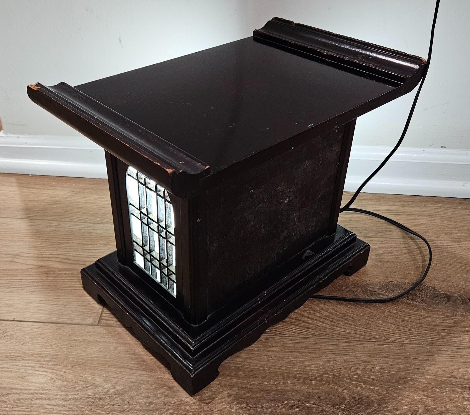 Vintage Asian 2 Bulb Setting Lamp – Buddhist Temple Japanese Shrine Pagoda WORKS