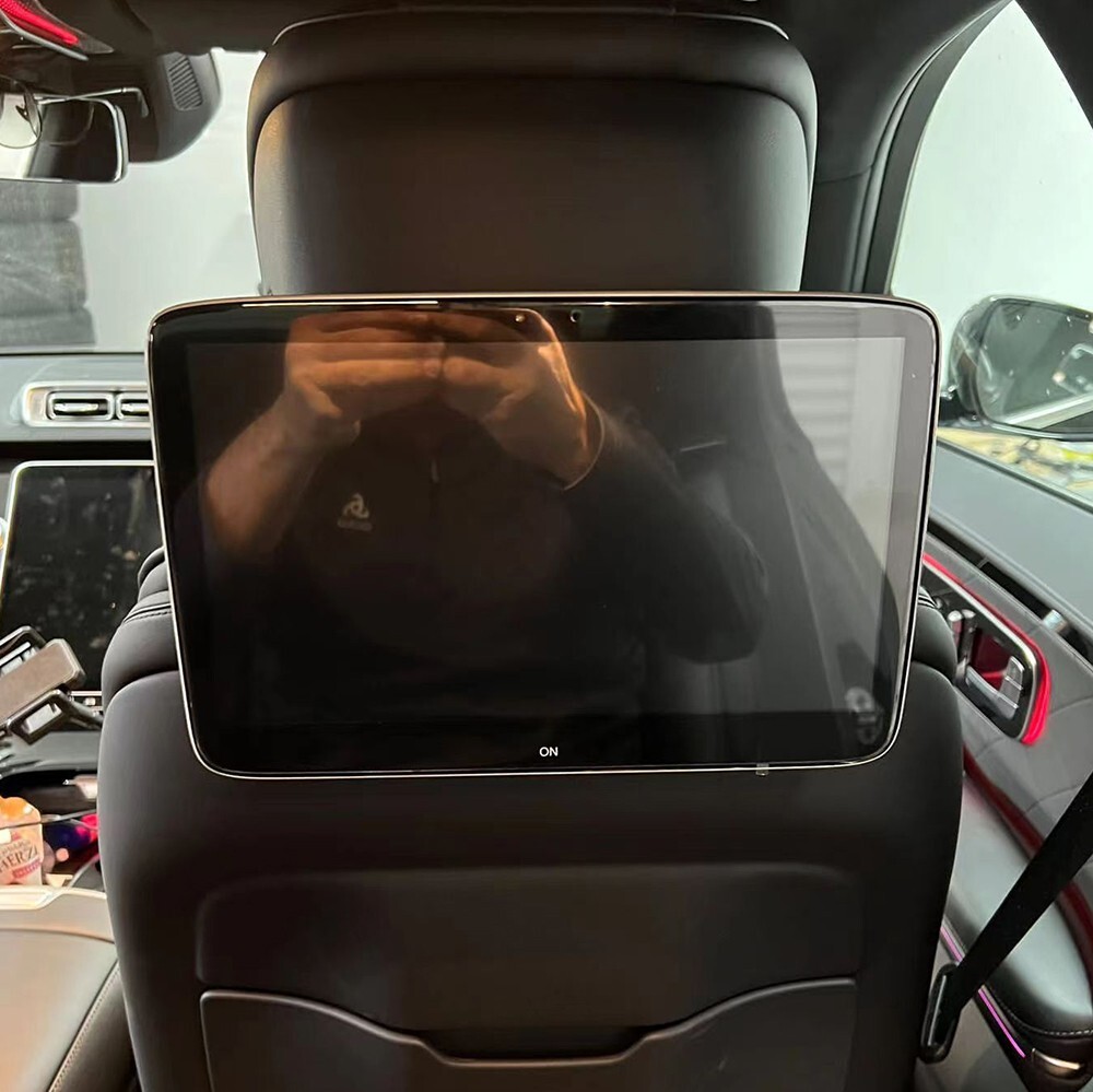 Rear Seat Entertainment System For Mercedes S Class S550 Car TV Headrest Monitor