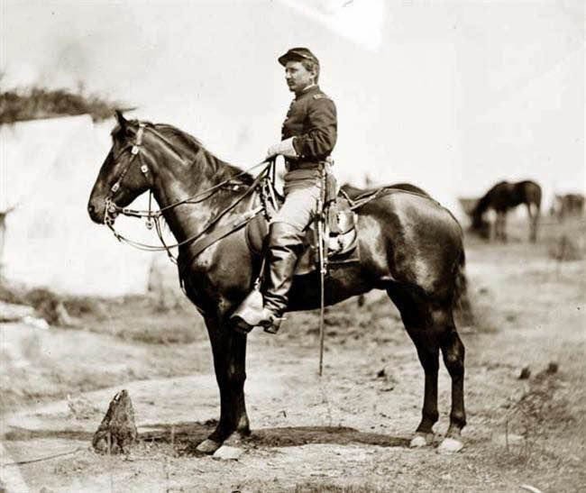 CIVIL WAR U.S. CAVALRY CAPTAIN'S SHOULDER STRAP - SINGLE