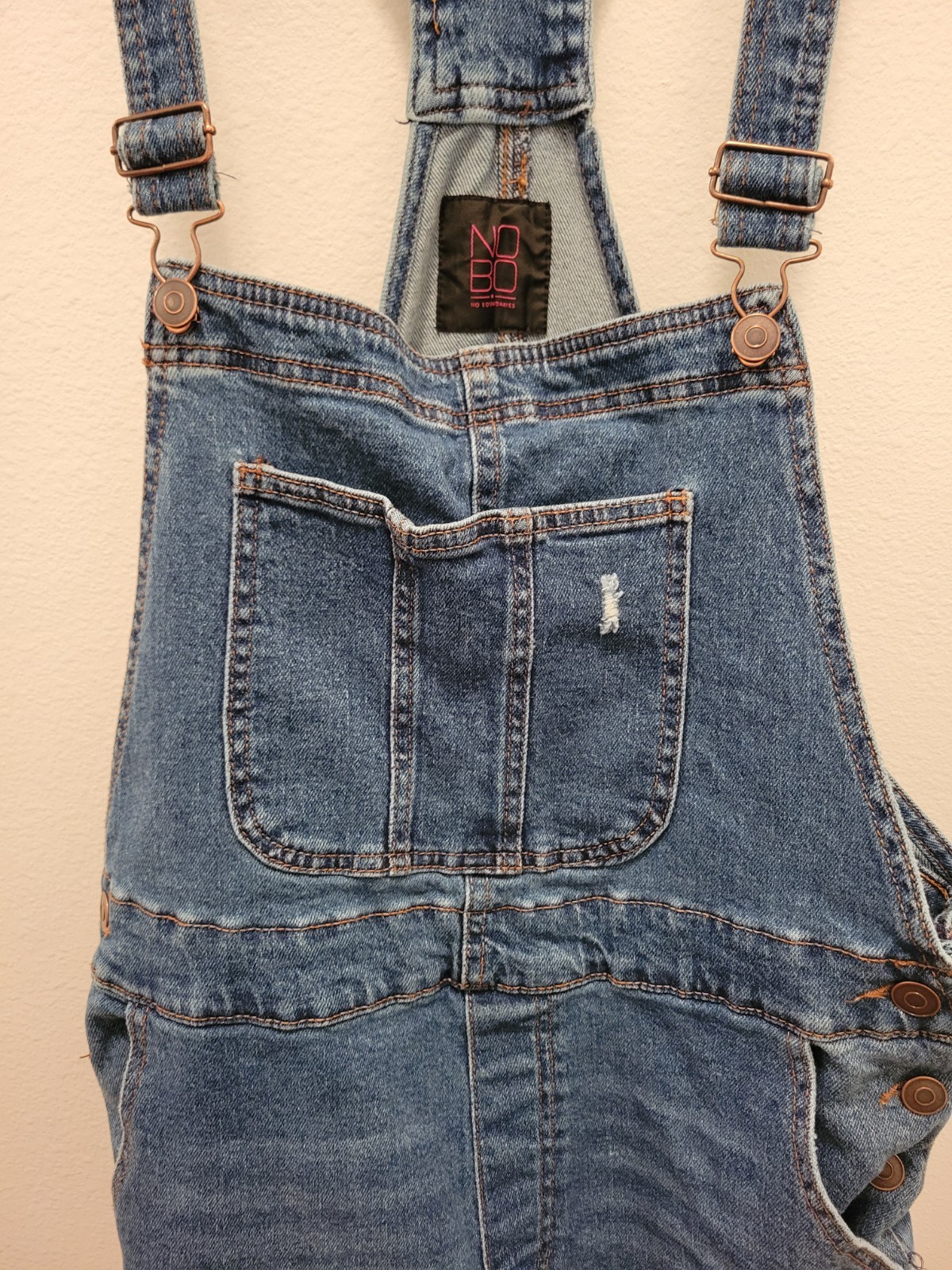 No Boundaries Juniors Sz 15/17 Bib Overall Shorts Blue Denim Pockets Raw Hem