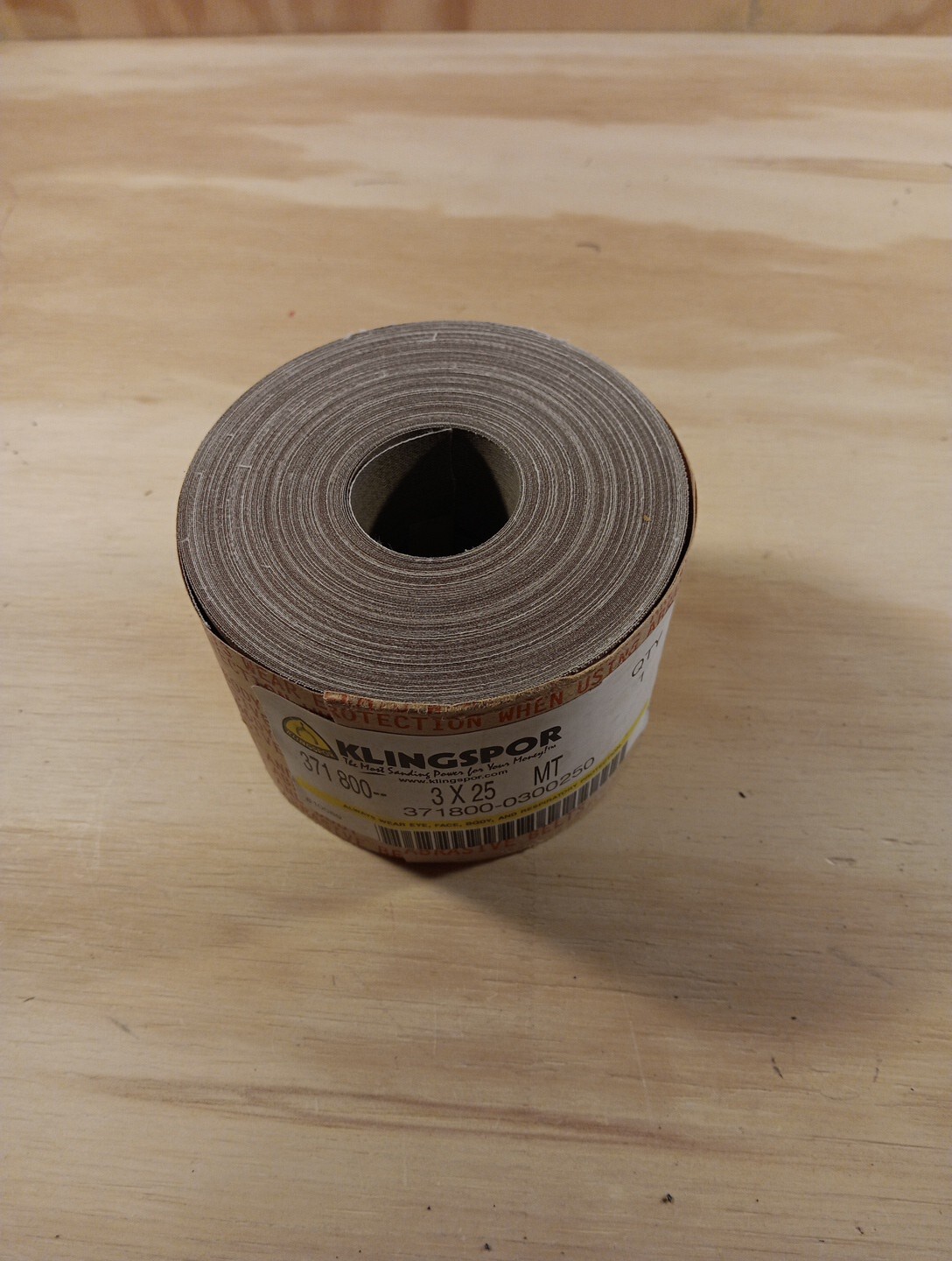 Klingspor Abrasive 800 Grit Sandpaper Roll 033800 3" X 25 MT