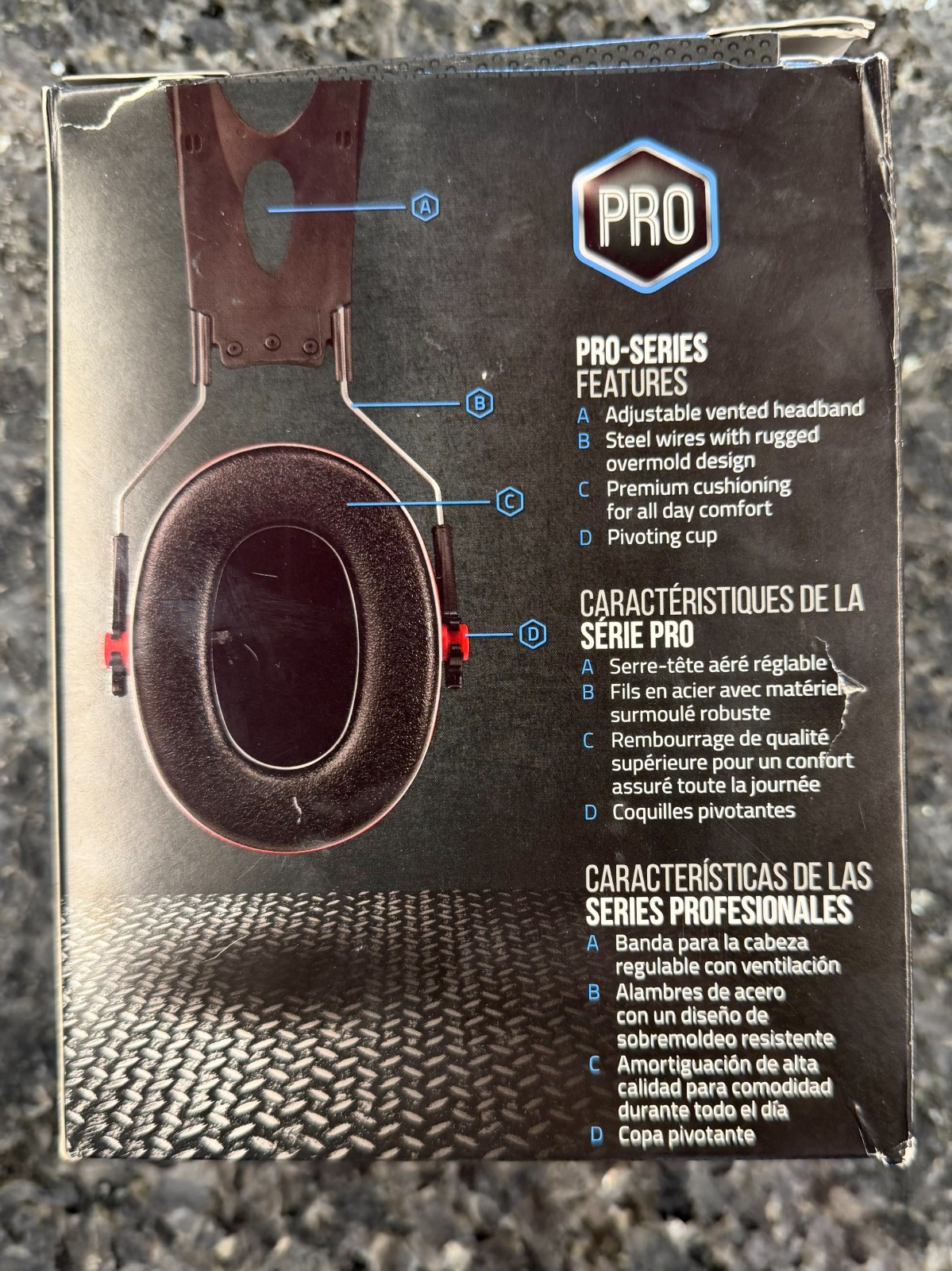 Brand New 3M Pro-Grade Noise Reducing Earmuffs w/ Vented Headband On Sale Now !!