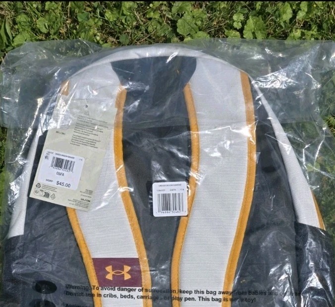 Under Armor Backpack 1996 Retro Vintage Style Team Unisex-Adult UA Zip Closure