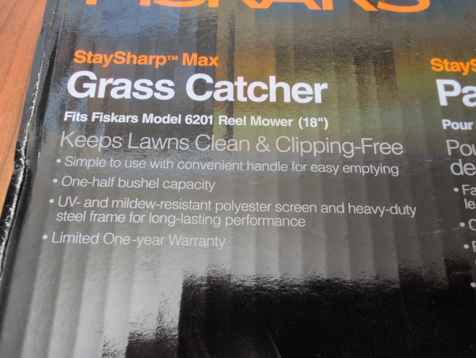 Fiskars Stay Sharp Max/Momentum #6180 Grass Catcher *Fits Model 6201 18” Mower