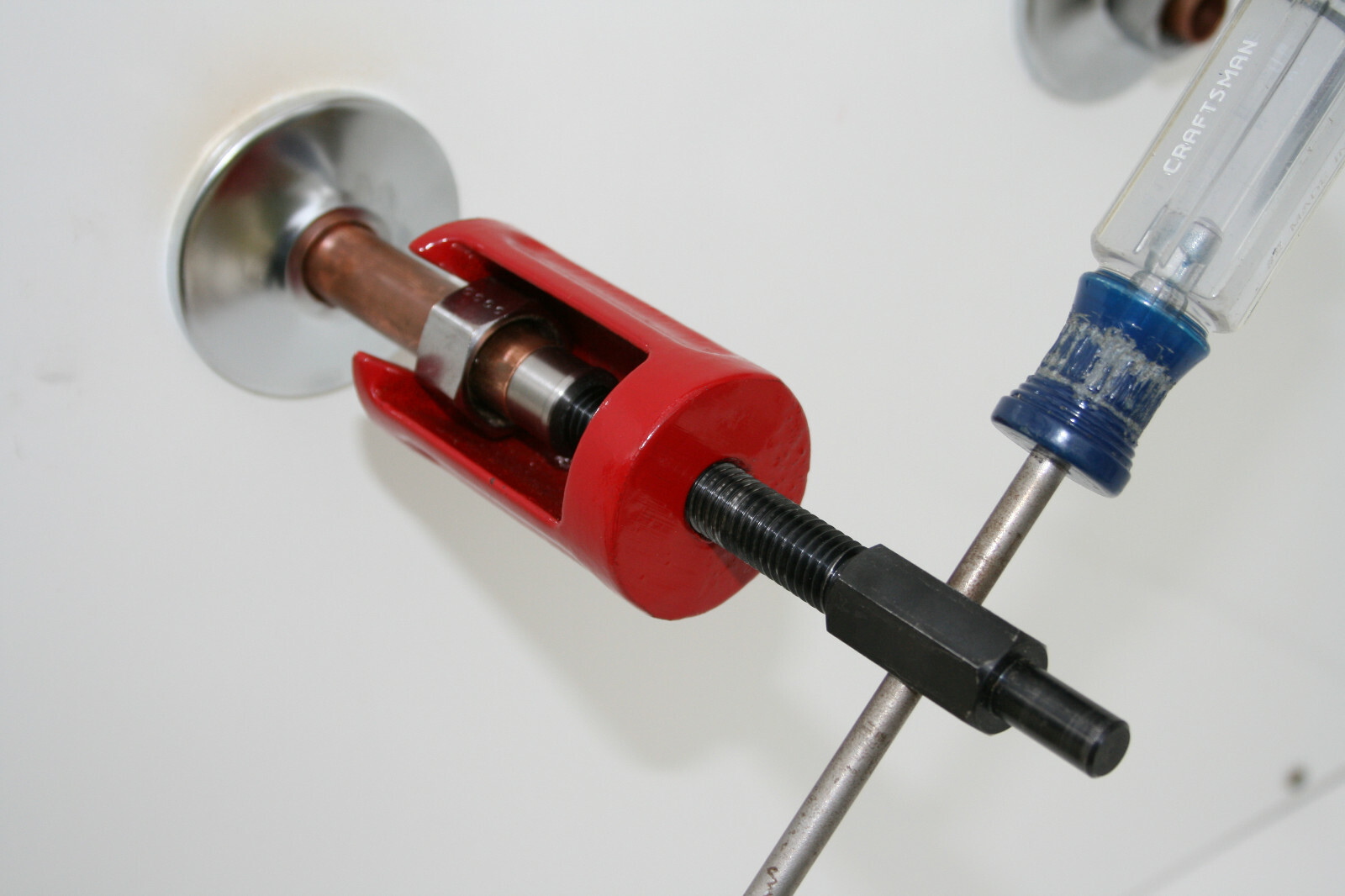 Compression Sleeve Puller -DuckPuller