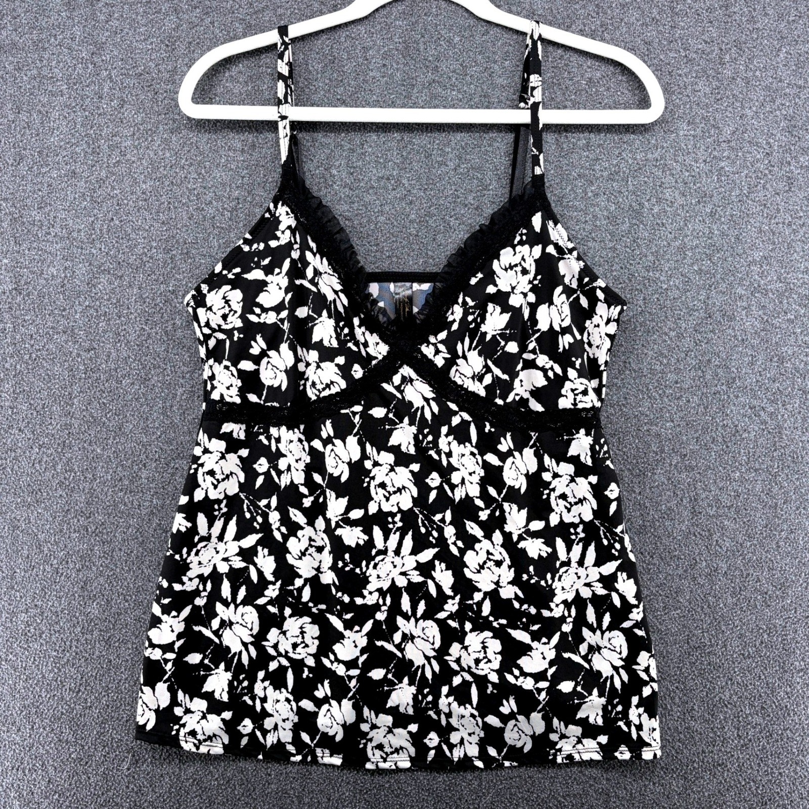 Marilyn Monroe Intimates XL Black White Floral Lace Trim Cami Top Y2K Coquette