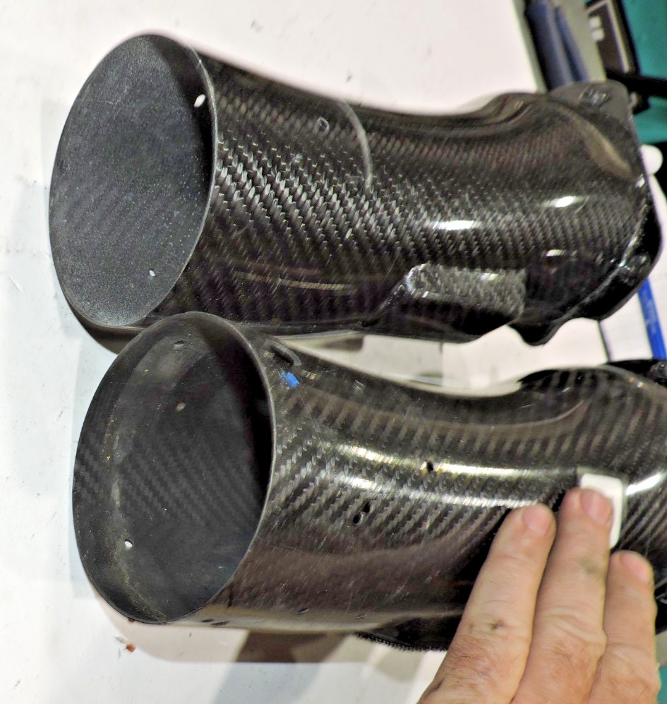 Hendricks Carbon Fiber 3 3/4" flange ducts L & R Late Model Nascar