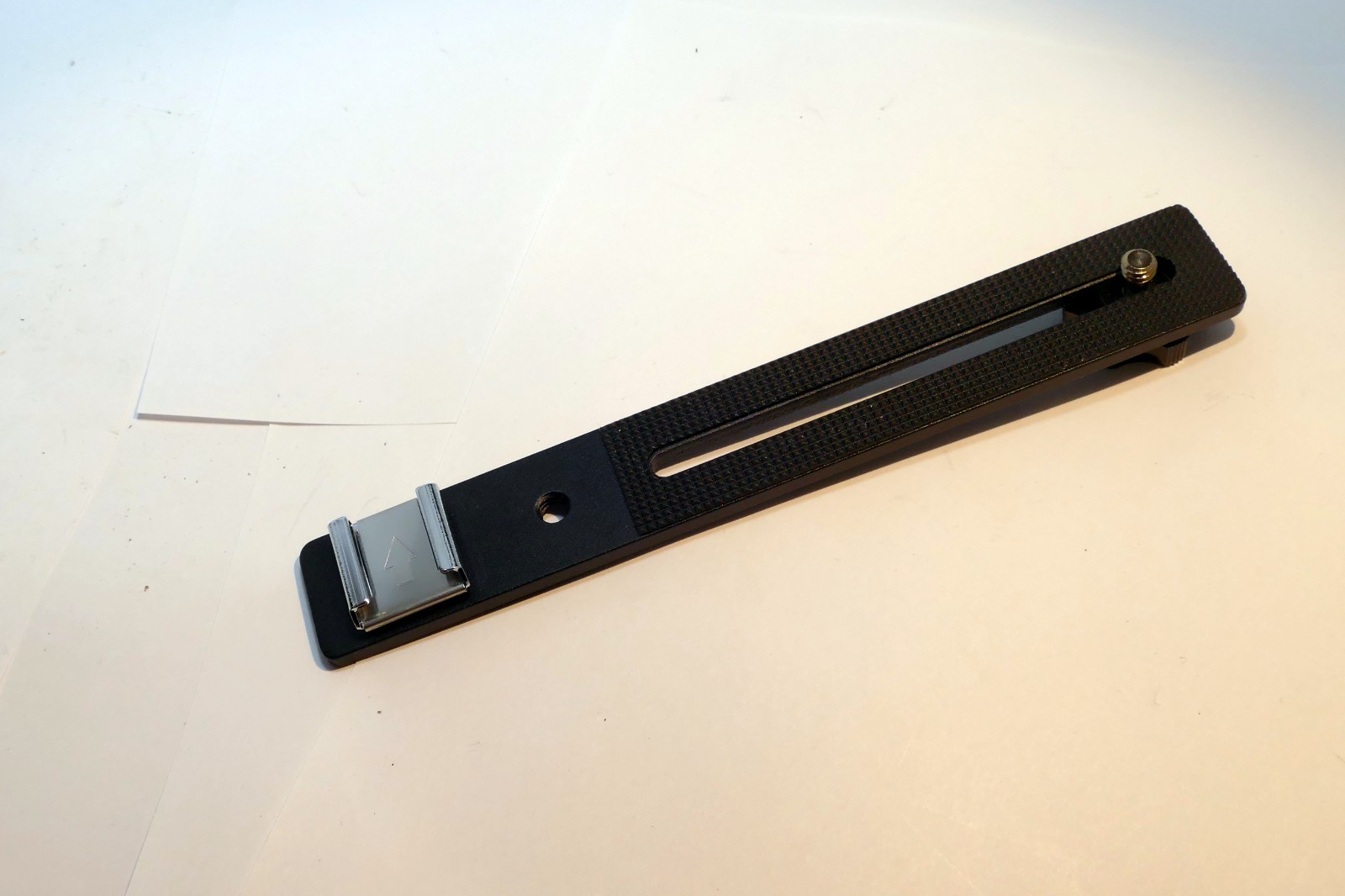 Extension Post Flash Bracket - straight 7 inch long hot shoe