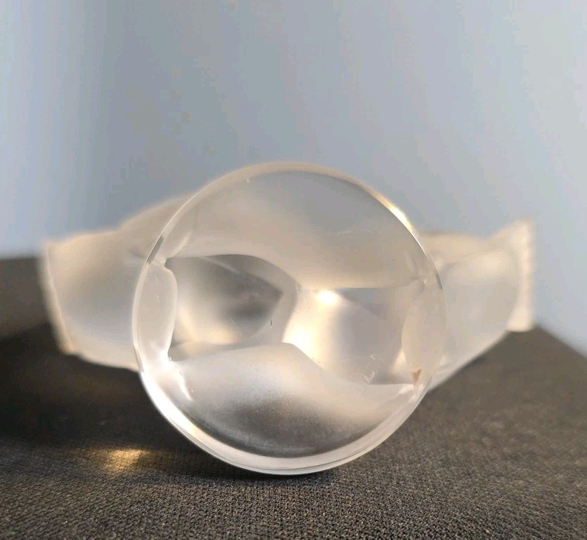 Lalique Frosted Crystal Art Glass 3" Kissing Doves Or "Colombes" Made In France