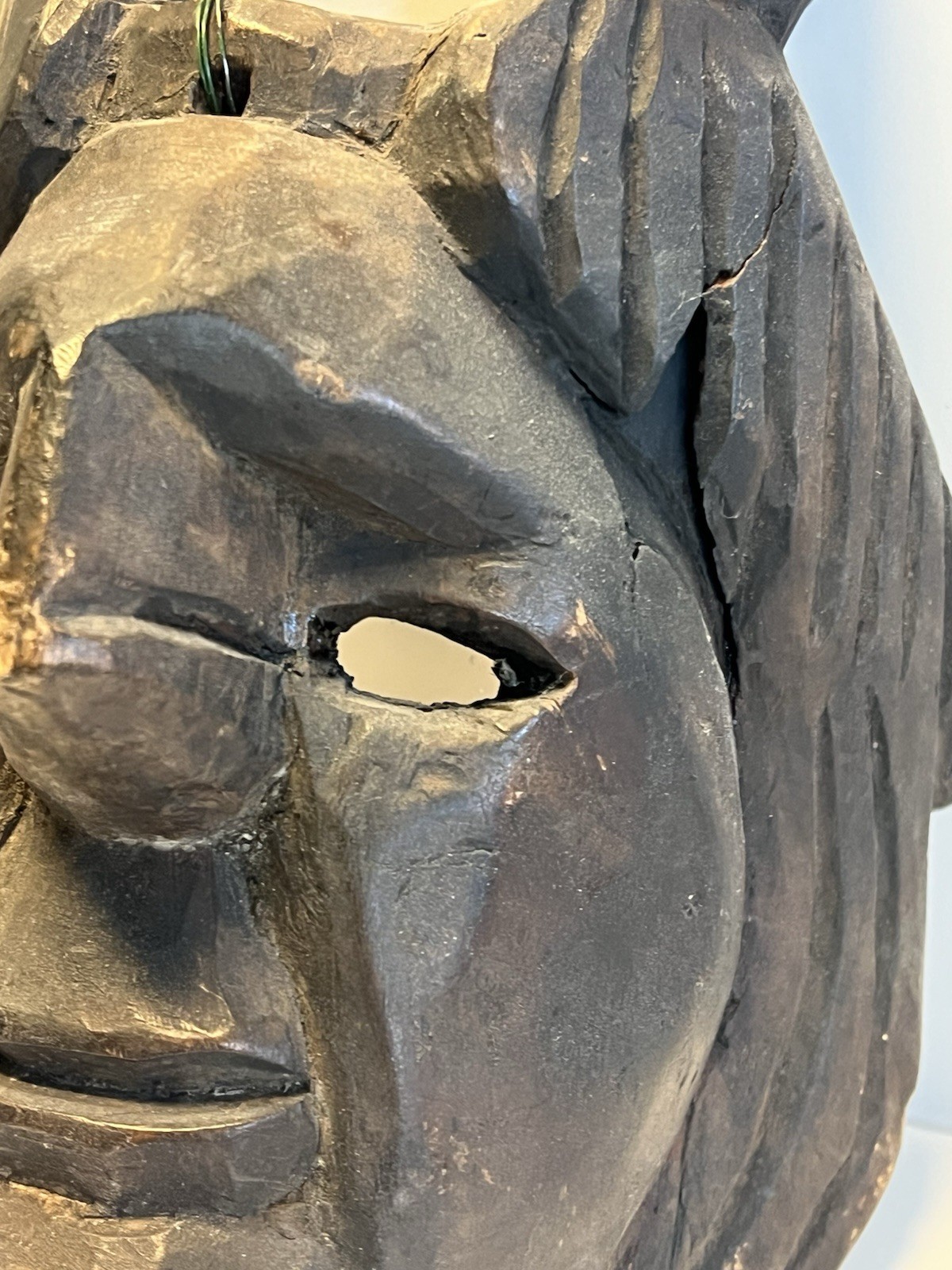 Antique Native American indian Hand Carved Totem Style Wooden Wall Hanging Mask