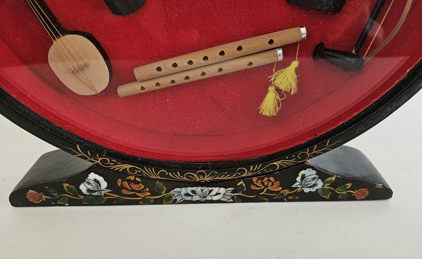 Chinese Mini Vtg Musical Instruments Wooden Show Case Display Mother of Pearl