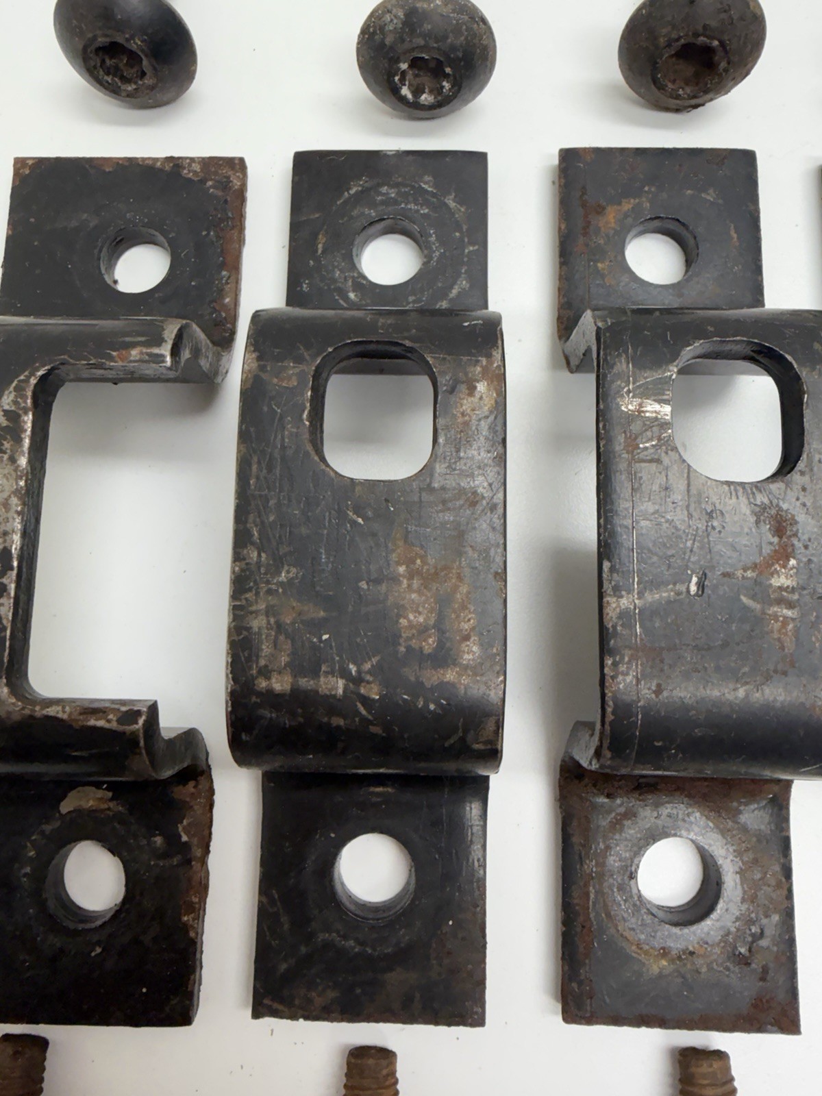 92 - 07 FORD VAN ECONOLINE E SERIES CLUB WAGON BENCH SEAT MOUNTING BRACKETS B22