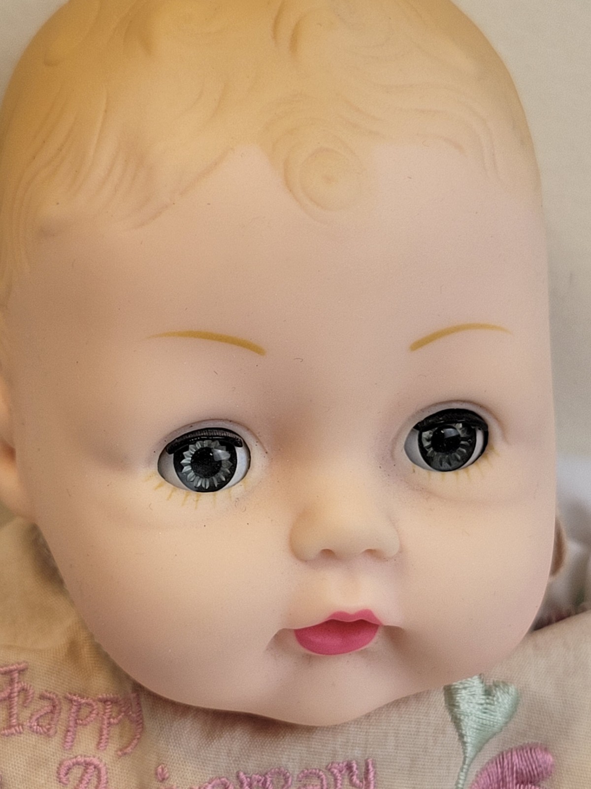 Vtg Madame Alexander Huggable Huggums Baby Doll 70s 75th Anniv Sleepy Eyes