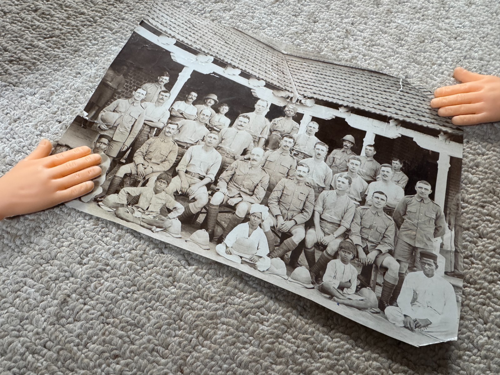 Original WW1 British India Army Group Photo c1914–18 - NCOs & Indian Soldiers