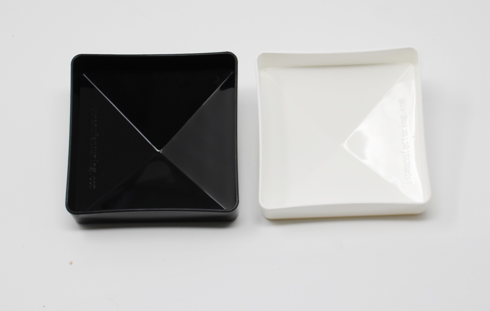 Fence Post Pvc or Vinyl Cap Plastic Black True 4" x 4" Pyramid 4x4 100 MM