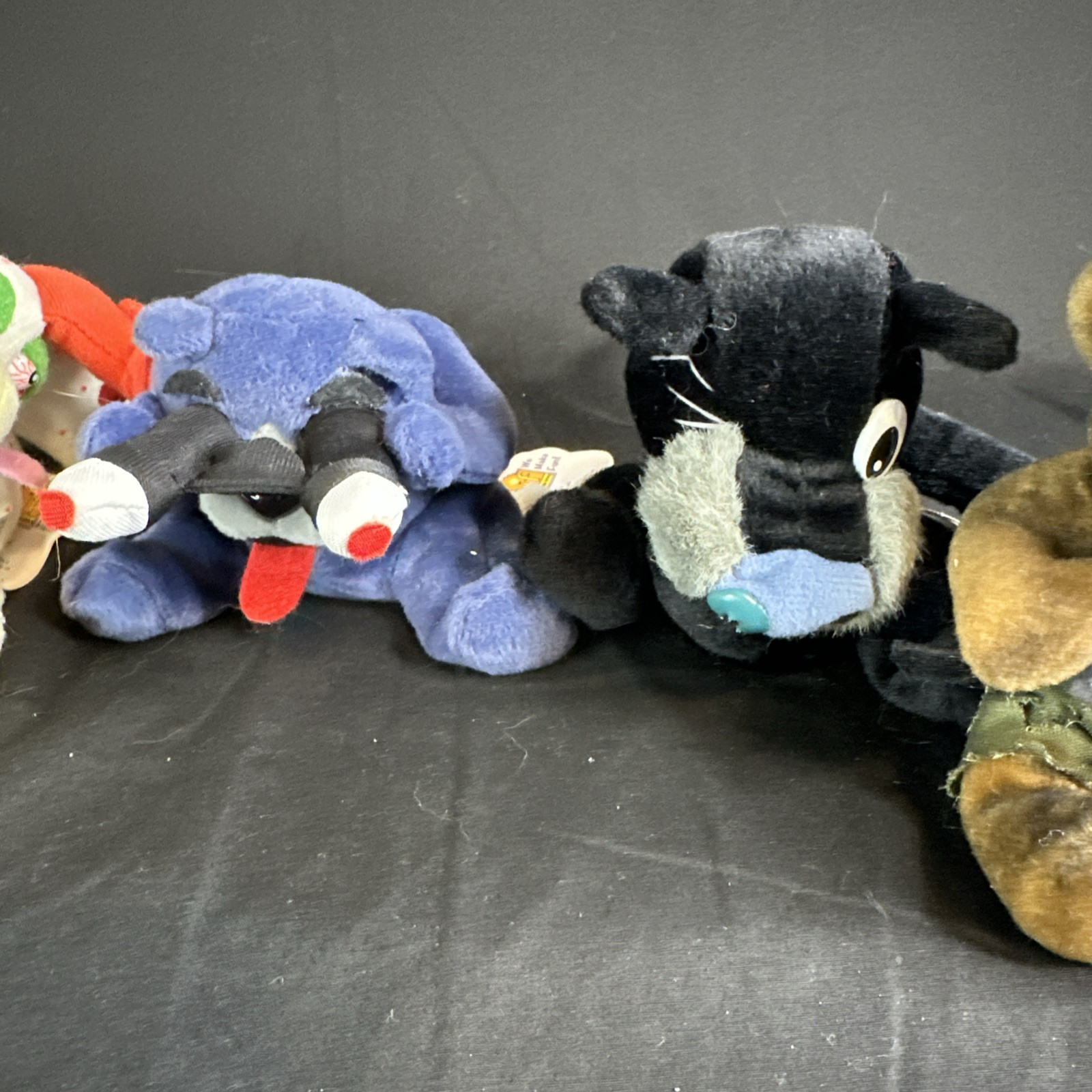 Lot of Five Vintage 1998 Meanies beanbag plush The Idea Factory Series 2!