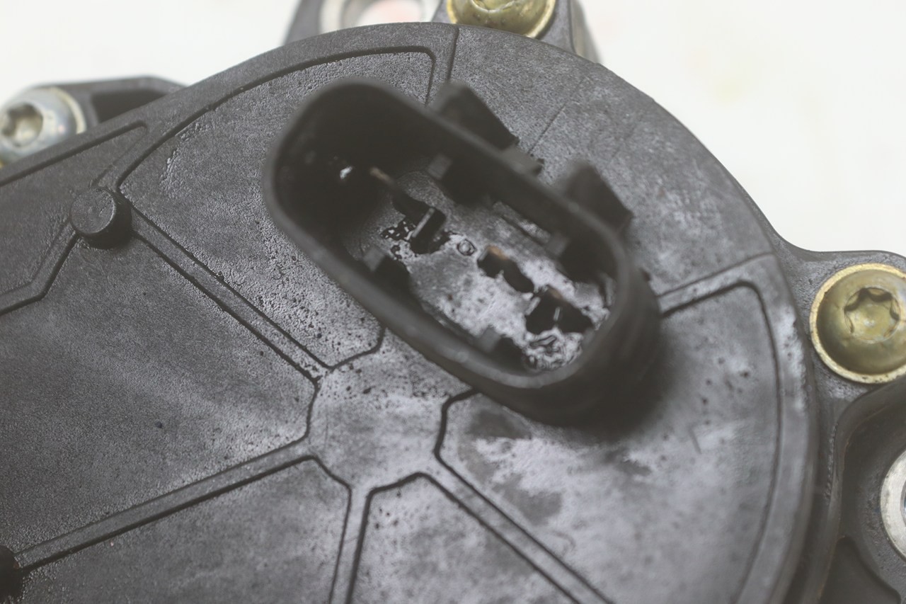 Can-Am Outlander 400 MAX XT 06 Front Differential Actuator 705400476 53200