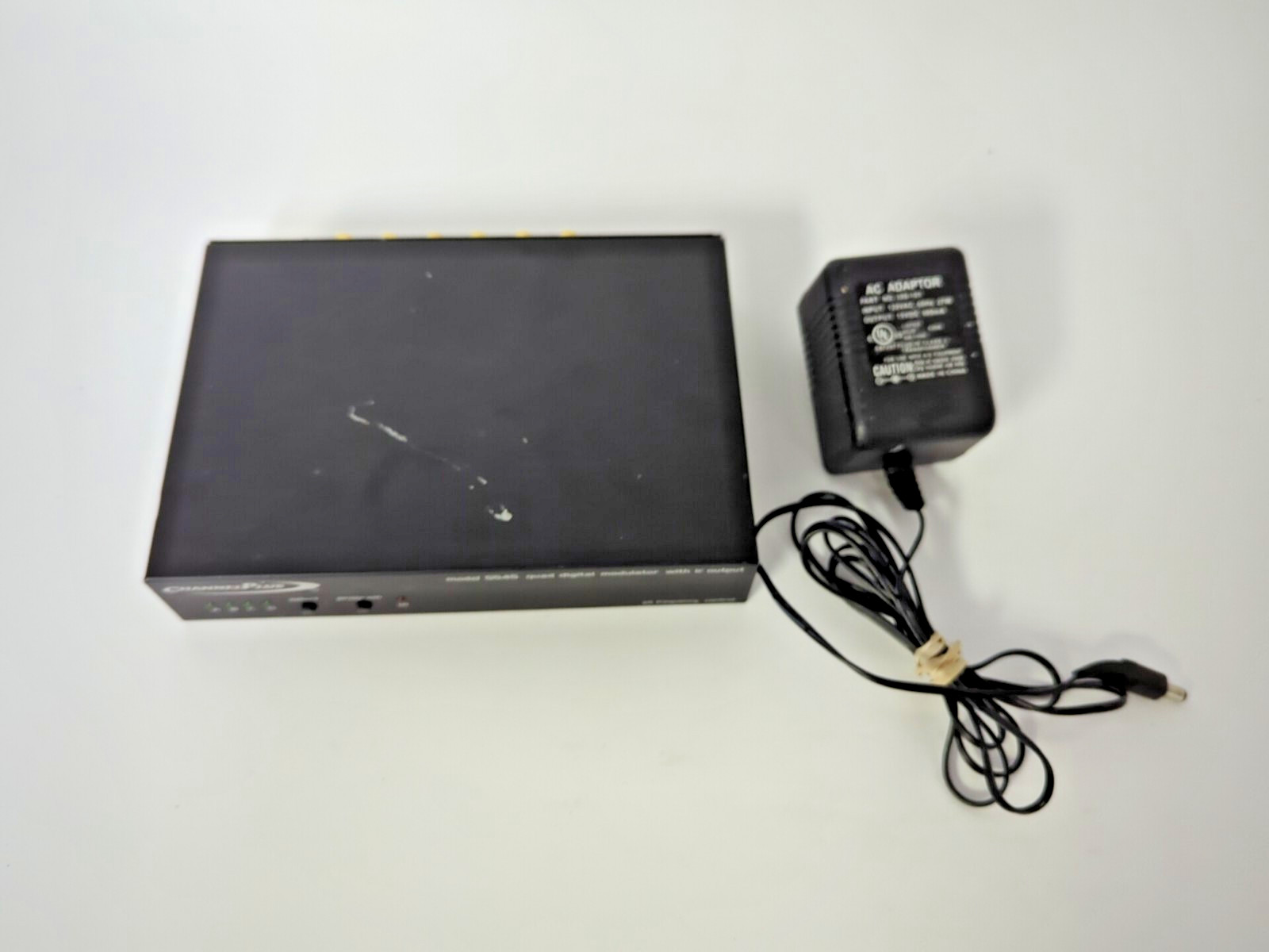 CHANNEL PLUS MODEL 5545 QUAD DIGITAL MODULATOR WITH IR OUTPUT