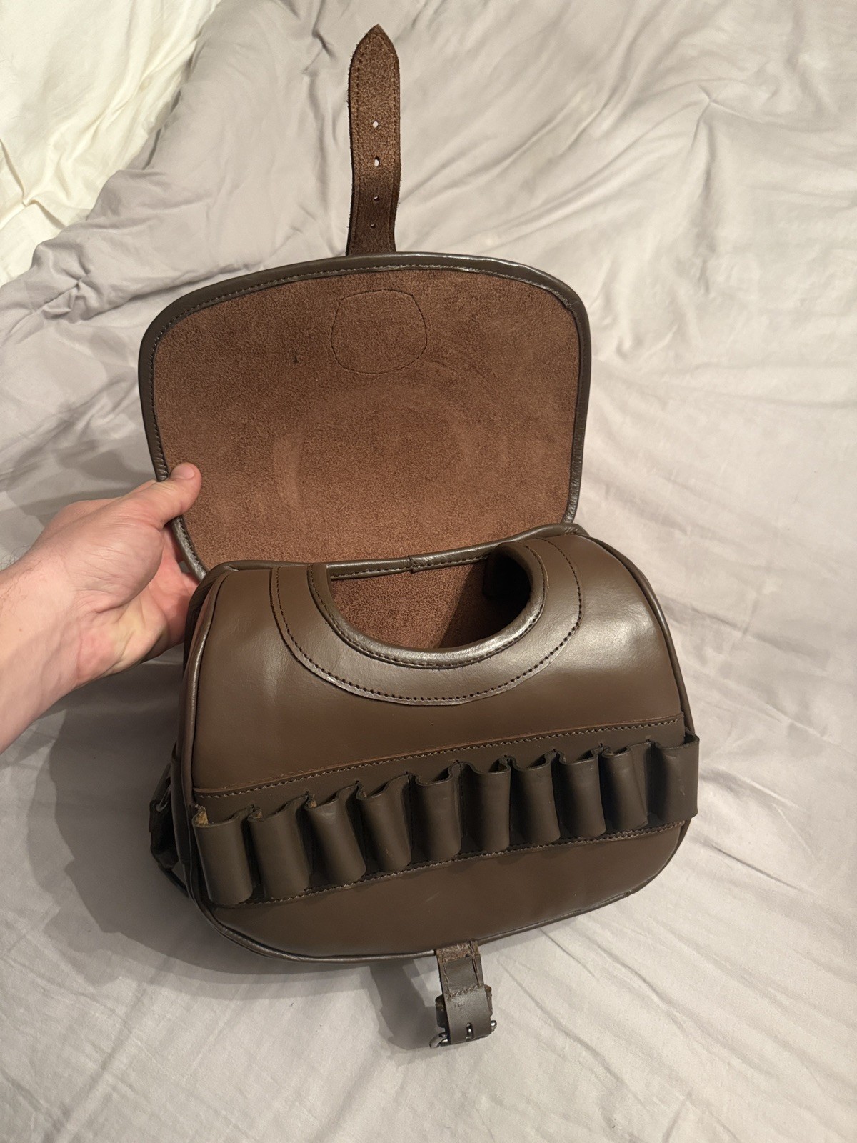 Cow Hide Leather Shotgun 120 Cartridges Holder Hunting Speed Bag Ammo