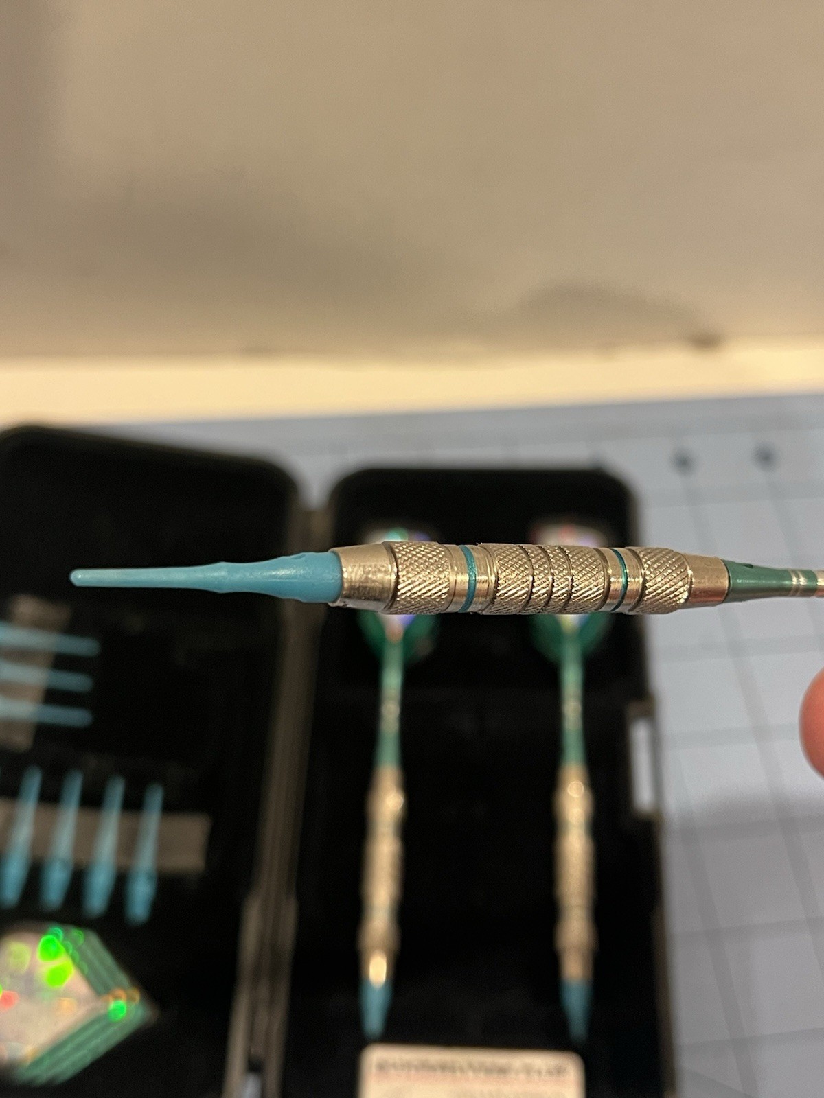 QUICKSILVER 18 Gram Teal Soft Tip Tungsten Darts Case Accessories 3 Quicksilvers