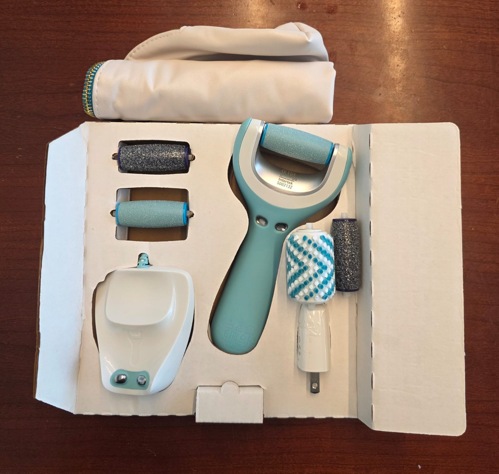 New Factory Sealed Amope Pedi Perfect Luxury Pro Kit Rechargeable Foot File