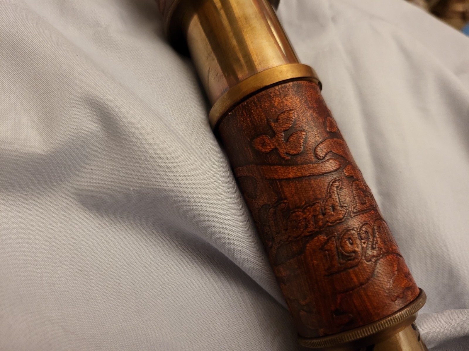 Vintage Telescope Antique Astronomy Space Stars Old Gold Lustre Wooden Box Retro