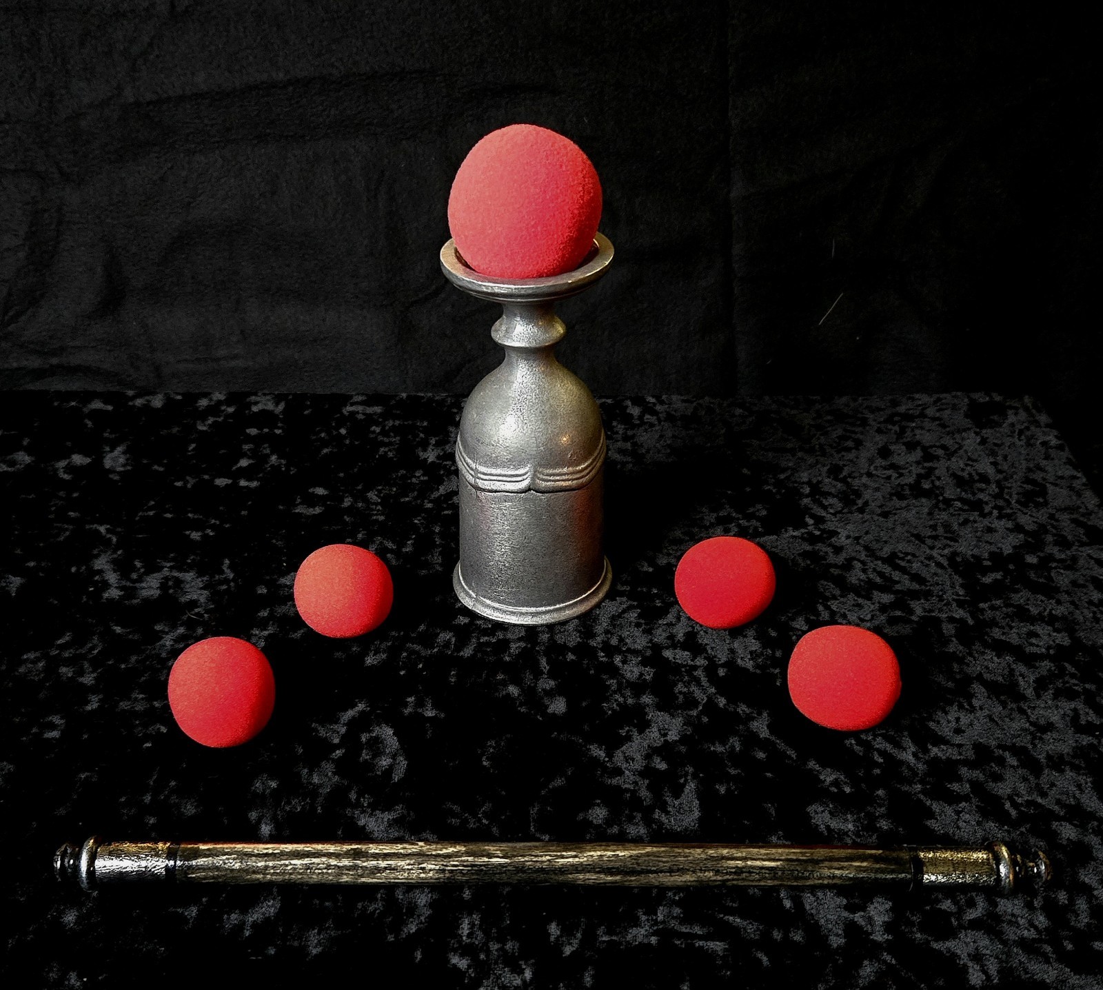 ARLEN STUDIO DIRECT. OLD WORLD CHOP GOBLET and MAGNETIC WAND. Limited Edition.