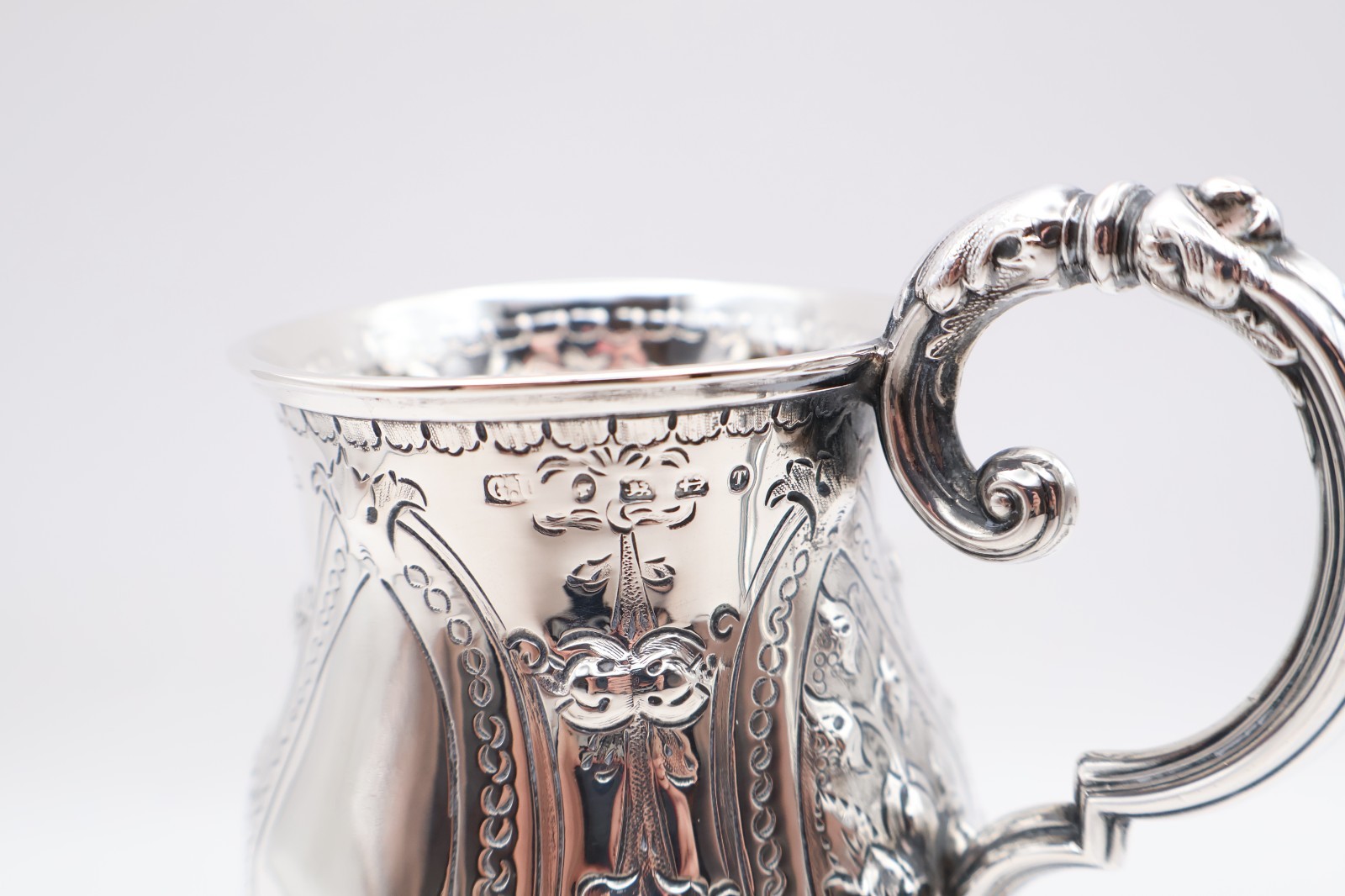 Heavy Quality Antique Victorian Solid Silver Tankard Cup Birmingham 1868