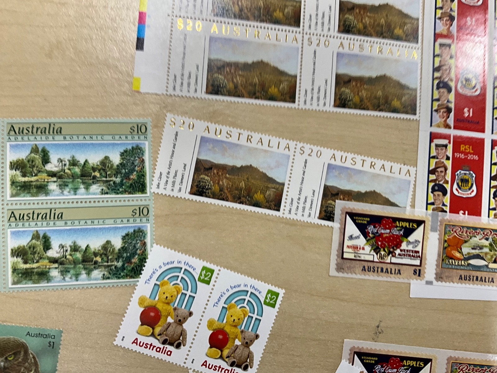 Australia stamps MNH modern Full Gum Face Value $1000+ xx132