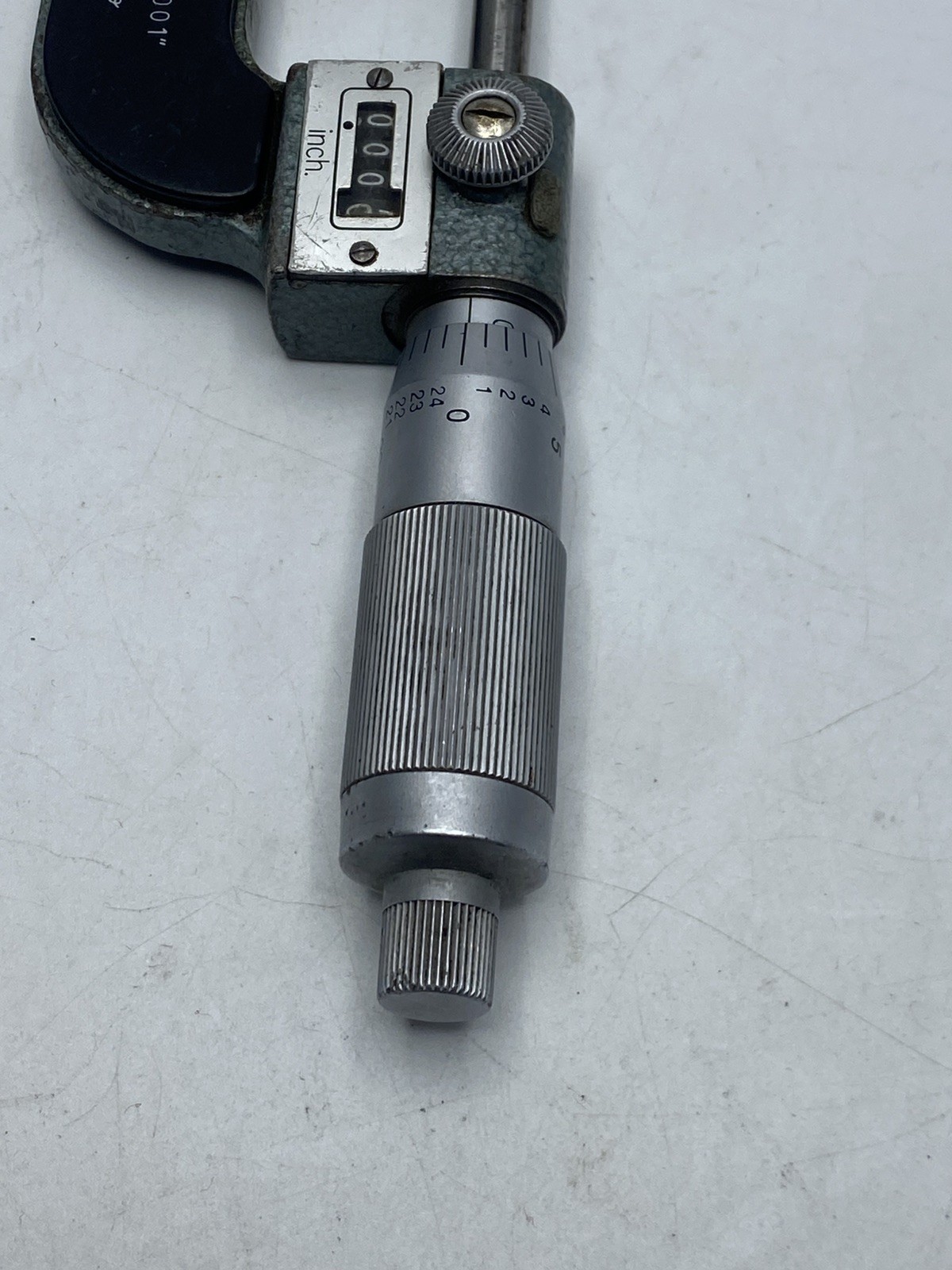 Mitutoyo 193-201 Rolling Digital Outside Micrometer, 0-1" Range