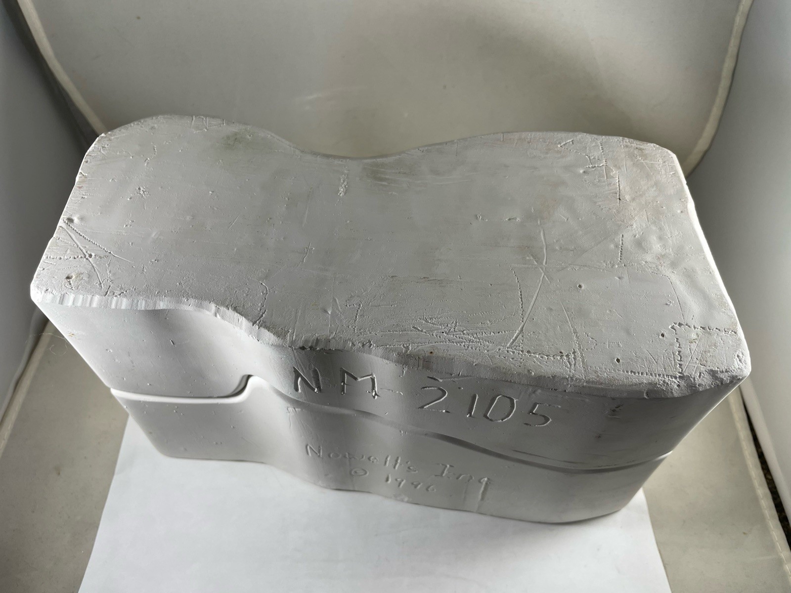 Nowell’s Inc 1996 Ceramic Slip Mold Bunny Rabbit NM-2105