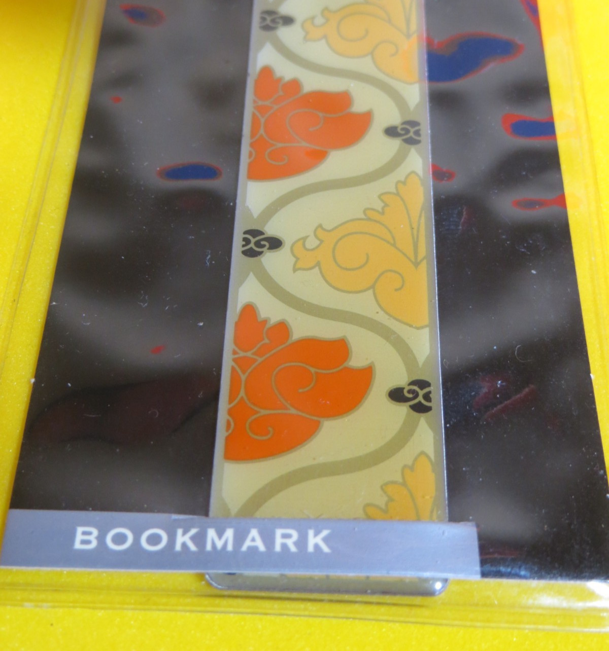 Sacchi Flower Red/Pink, Eleanor Roosevelt...Travel Size Bookmark...Out of Print