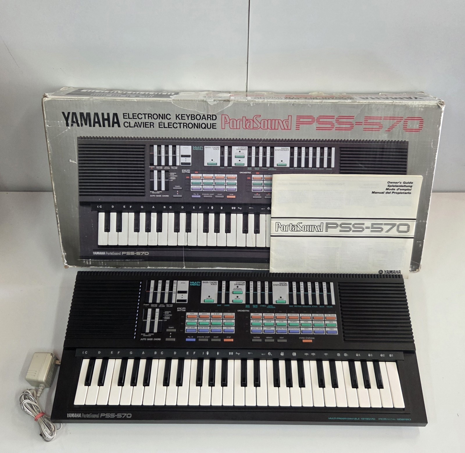 Yamaha Portasound PSS-570 Programmable Keyboard Synthesizer