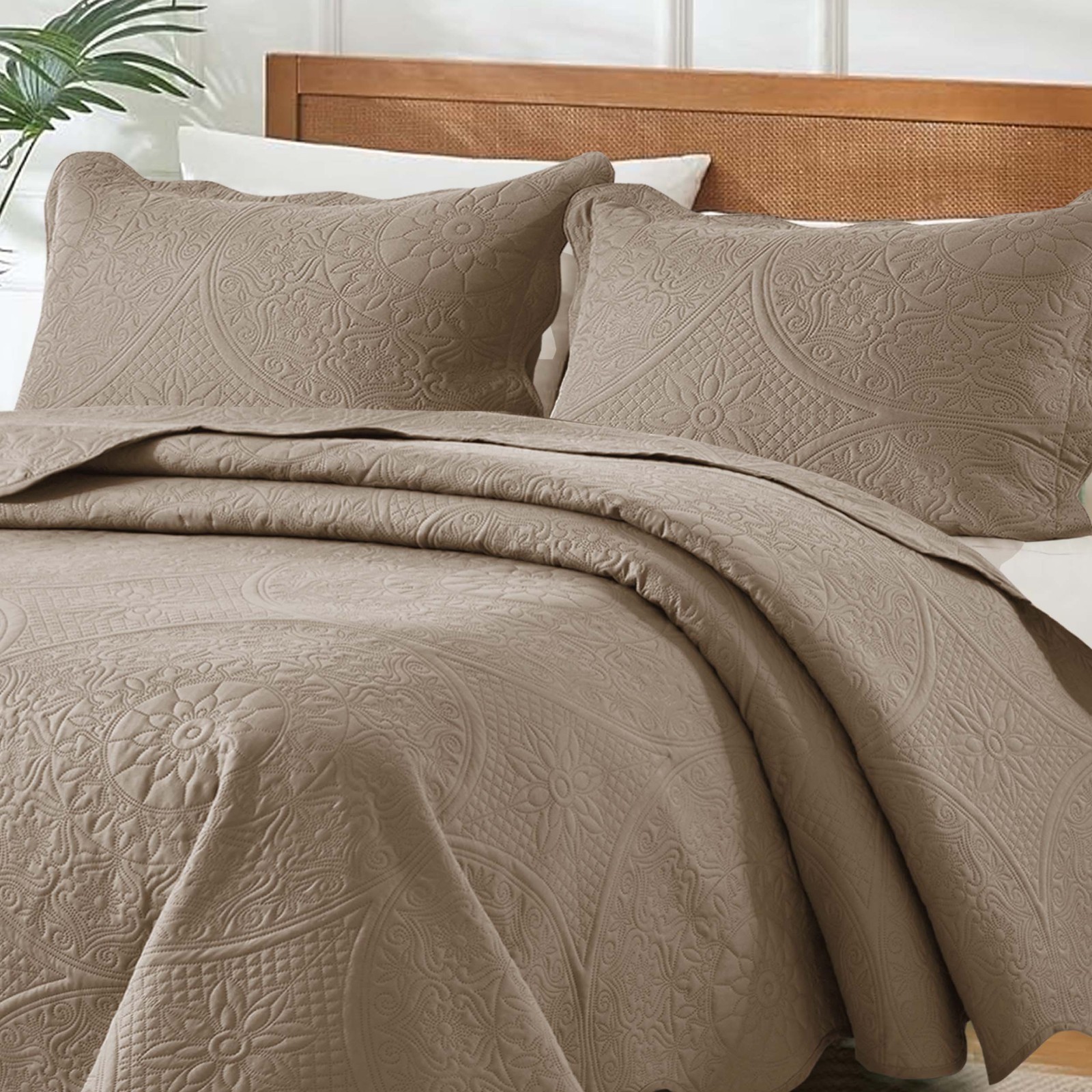 Luxury Bedspread Bedding Set 3 Piece Quilted Coverlet Bed Throw Queen King Size