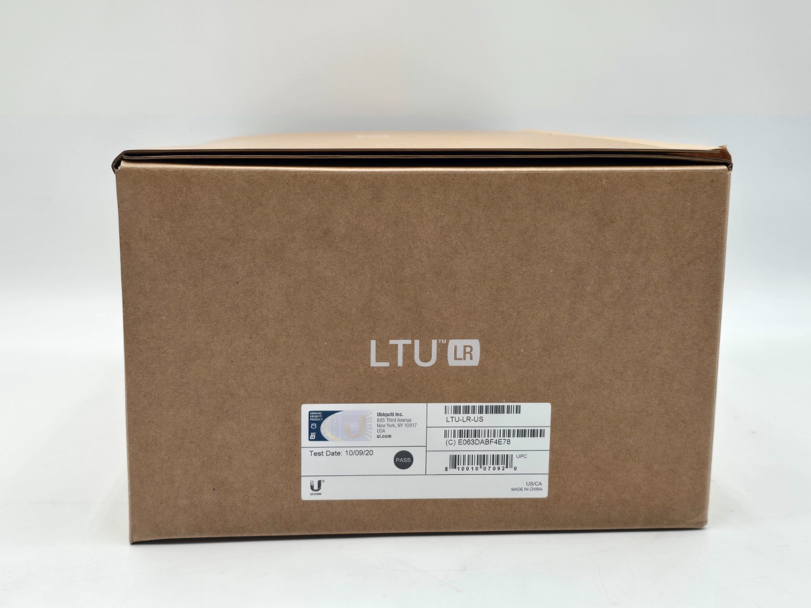 Ubiquiti LTU-LR-US 5GHz PtMP Long-Range Client Radio w/ Antenna (New, Sealed)