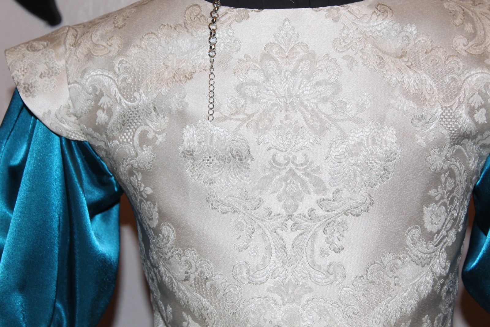 Renaissance, Buccaneer, Pirate, Wench," 4pc. Bodice Chemise Skirt Costume"