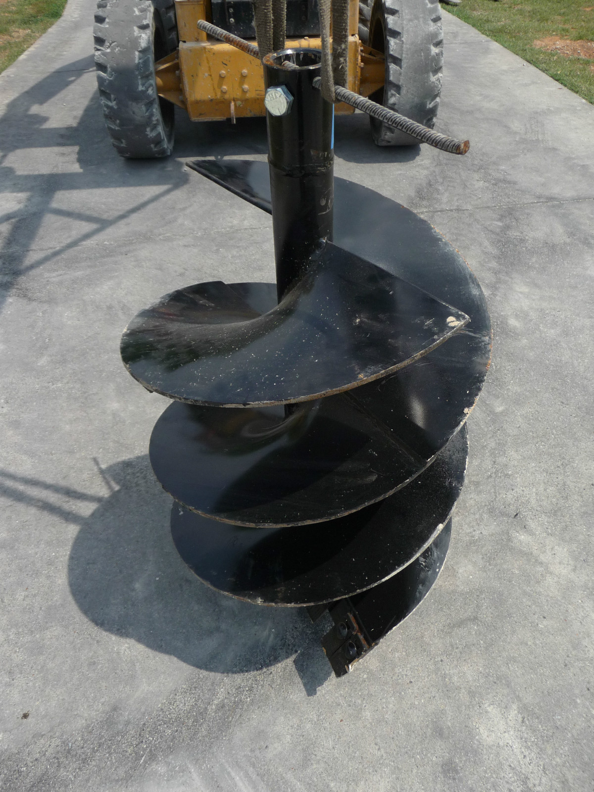 Lowe 24" Skid Steer Auger Bit 2" Hex Collar 48" Long