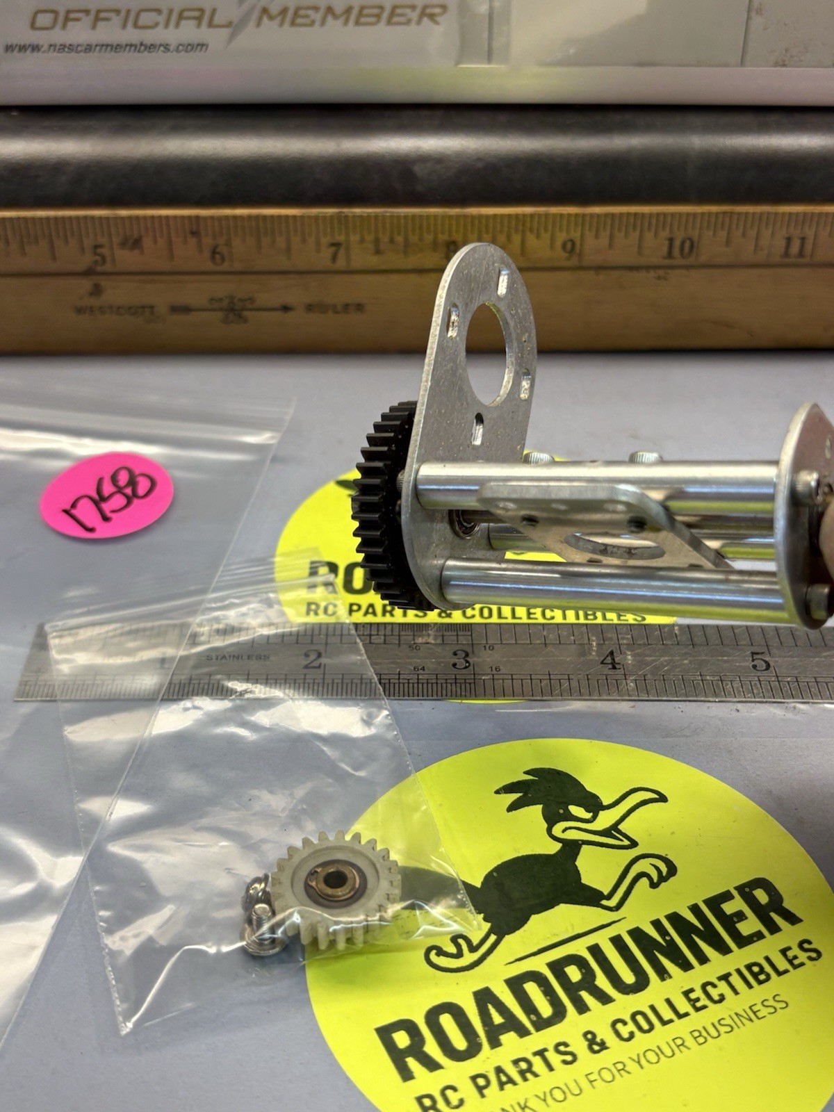 RC BOAT MOTOR MOUNT W/BALL BEARINGS & PARTS / USED