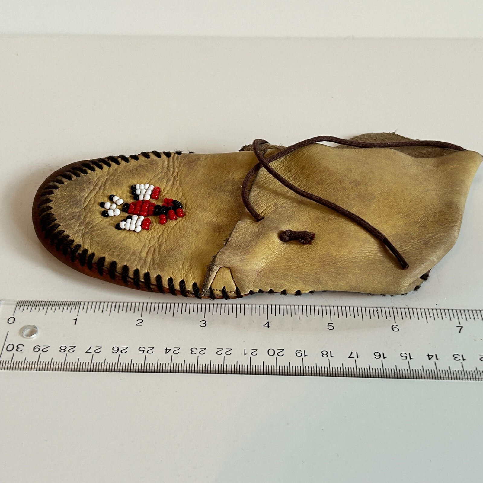 Vintage7" BEADED Thunder Bird LEATHER NATIVE AMERICAN INDIAN MOCCASINS BOOTIES